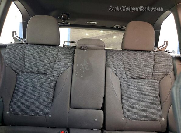 4S4SLDD64T3052087 2026 SUBARU FORESTER Green Widok tylnych siedzeń