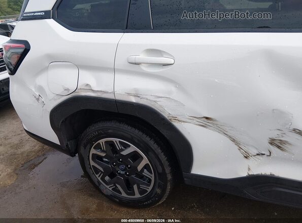 4S4SLDD6XT3013911 2026 SUBARU FORESTER White 