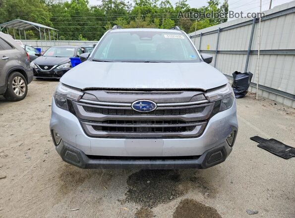 4S4SLDD6XT3055754 2026 SUBARU FORESTER Silver Widok z przodu
