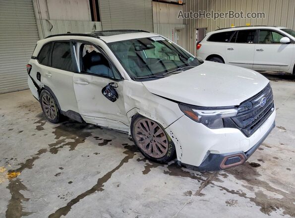 4S4SLDH64T3003997 2026 SUBARU FORESTER White Delantero derecho