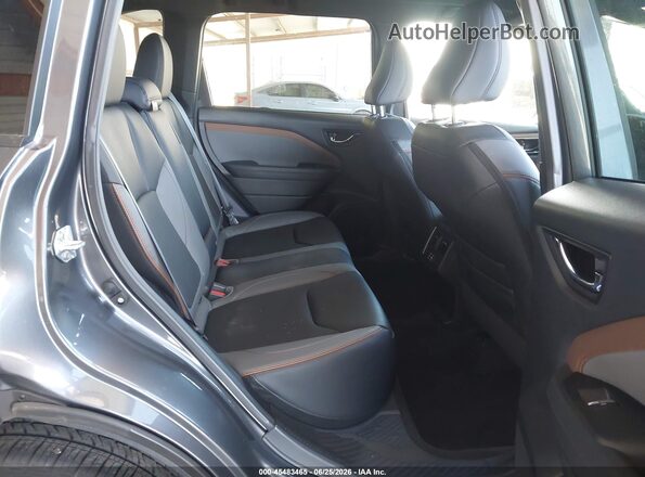 4S4SLDH69T3006345 2026 SUBARU FORESTER Gray Widok naklejki z numerem VIN