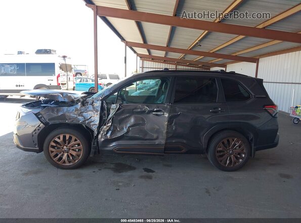 4S4SLDH69T3006345 2026 SUBARU FORESTER Gray Widok wnętrza 360 stopni