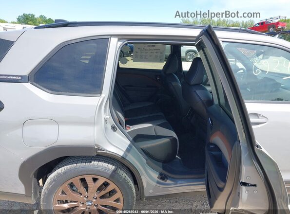 4S4SLDH6XT3045087 2026 SUBARU FORESTER Gray 