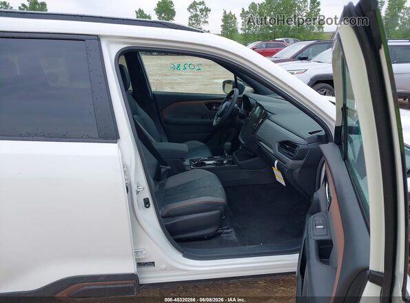 4S4SLDH6XT3061841 2026 SUBARU FORESTER White 