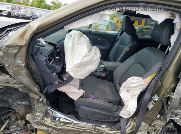4S4SLDL6XT3027275 2026 SUBARU FORESTER Зеленый Вид салона спереди