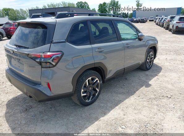 4S4SLSE7XT3070749 2026 SUBARU FORESTER Серый Задняя правая четверть