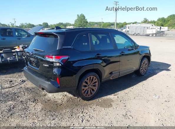 4S4SLSJ74T3068369 2026 SUBARU FORESTER Черный Задняя правая четверть