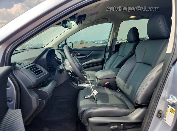 4S4WMAAD2T3405152 2026 SUBARU ASCENT Silver Սալոնի դիմացի տեսք