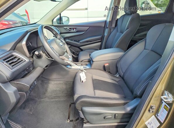 4S4WMADD9S3408818 2025 SUBARU ASCENT Green Widok wnętrza z przodu