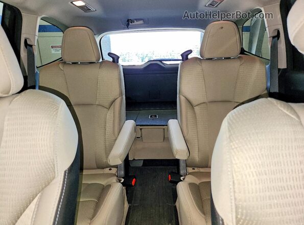 4S4WMAFD7K3407499 2019 SUBARU ASCENT White Հետևի նստատեղերի տեսք