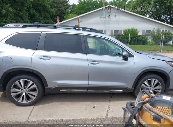 4S4WMAJD2M3440162 2021 SUBARU ASCENT Silver Widok wnętrza z tyłu