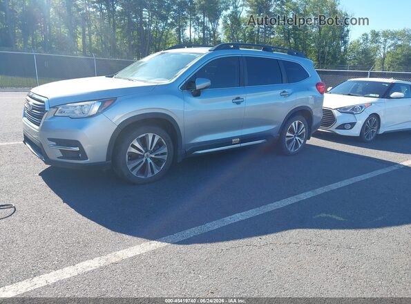 4S4WMAMD1K3415939 2019 SUBARU ASCENT Silver Vista tres cuartos delantera izquierda
