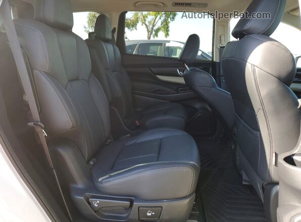 4S4WMAMD1M3454307 2021 SUBARU ASCENT White Widok wnętrza z tyłu