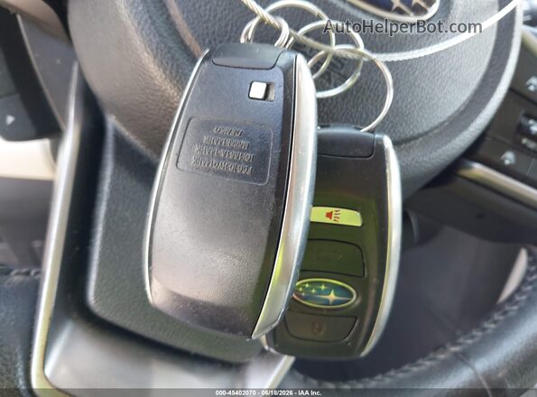 4S4WMAPD1L3418773 2020 SUBARU ASCENT Silver Widok deski rozdzielczej