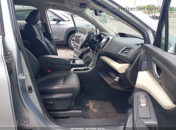 4S4WMAPDXN3446820 2022 SUBARU ASCENT Silver Вид салону спереду