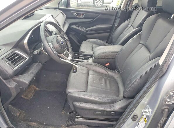 4S4WMARD1R3437538 2024 SUBARU ASCENT Серебряный Вид салона спереди