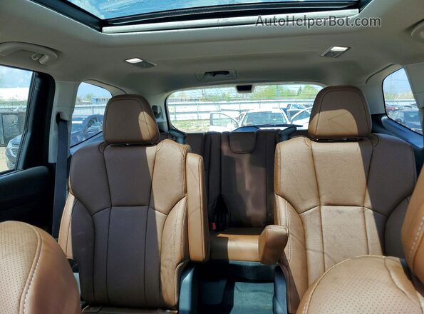 4S4WMAUD1S3434720 2025 SUBARU ASCENT Gray Vista de los asientos traseros