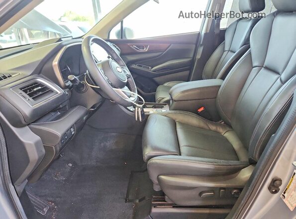 4S4WMAWD5R3430368 2024 SUBARU ASCENT Silver Front interior view