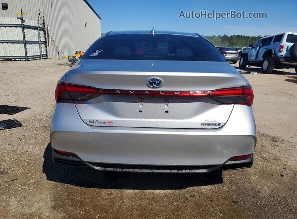 4T1A21FB2LU013435 2020 TOYOTA AVALON Gray Rear view