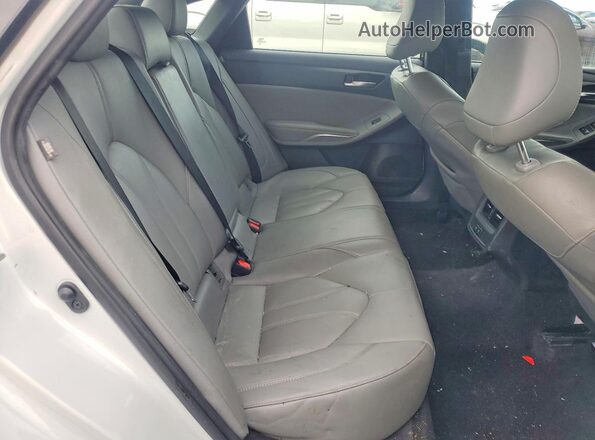 4T1AZ1FB7LU043042 2020 TOYOTA AVALON White Rear seats view
