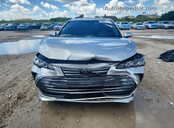 4T1AZ1FB8NU078126 2022 TOYOTA AVALON Gray Front view