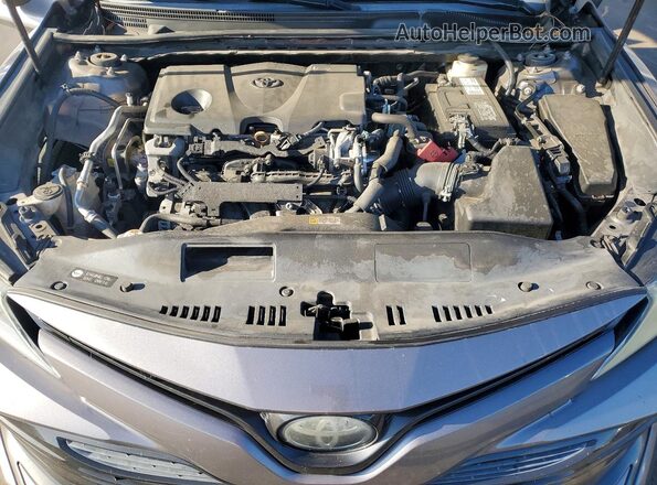 4T1B11HK2JU074415 2018 TOYOTA CAMRY Gray Rear interior view