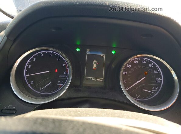 4T1B11HK2JU074415 2018 TOYOTA CAMRY Gray Instrument cluster view