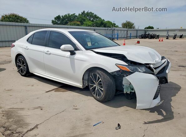 4T1B11HK4JU076568 2018 TOYOTA CAMRY Белый Передняя правая четверть