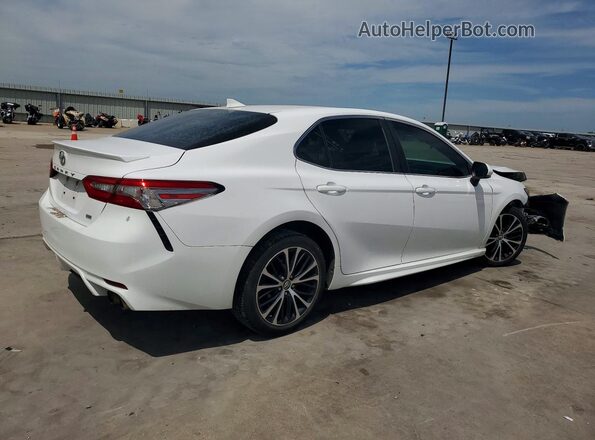 4T1B11HK4JU076568 2018 TOYOTA CAMRY Белый Задняя правая четверть