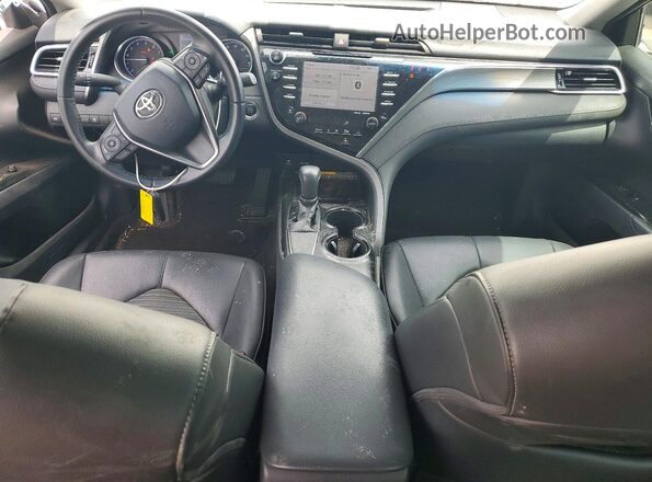 4T1B11HK4JU076568 2018 TOYOTA CAMRY Белый Вид панели приборов