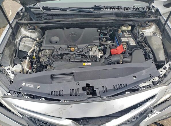 4T1B11HK5JU124871 2018 TOYOTA CAMRY Серебряный 