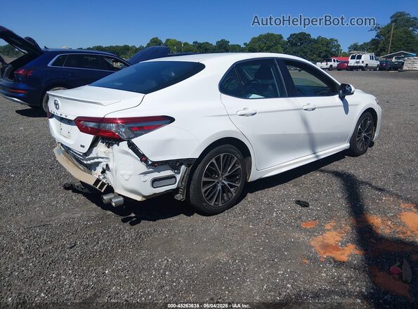 4T1B11HK5JU583396 2018 TOYOTA CAMRY Белый Задняя правая четверть