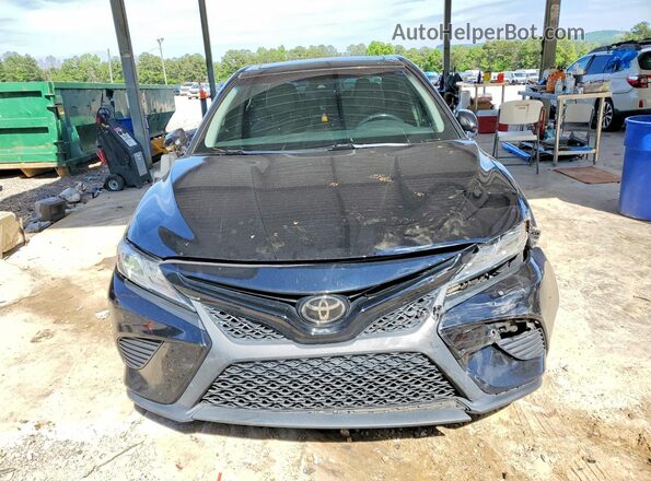 4T1B11HK5JU586332 2018 TOYOTA CAMRY Black Widok z przodu