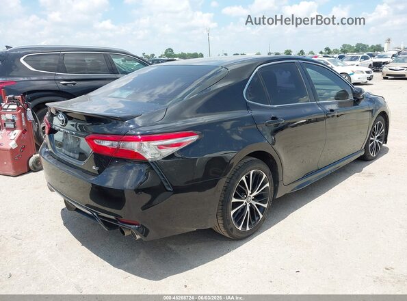 4T1B11HK5JU614517 2018 TOYOTA CAMRY Черный Задняя правая четверть