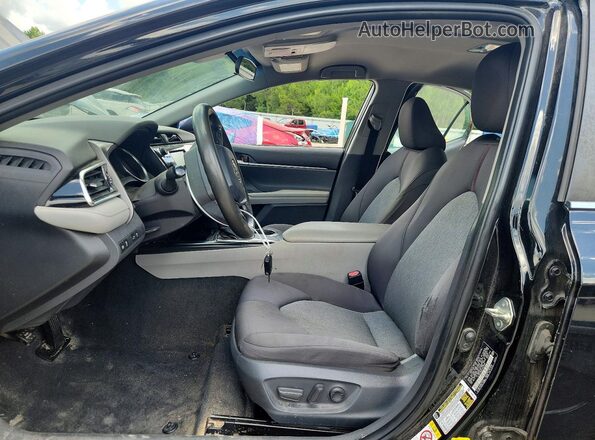 4T1B11HK5JU633990 2018 TOYOTA CAMRY Черный 