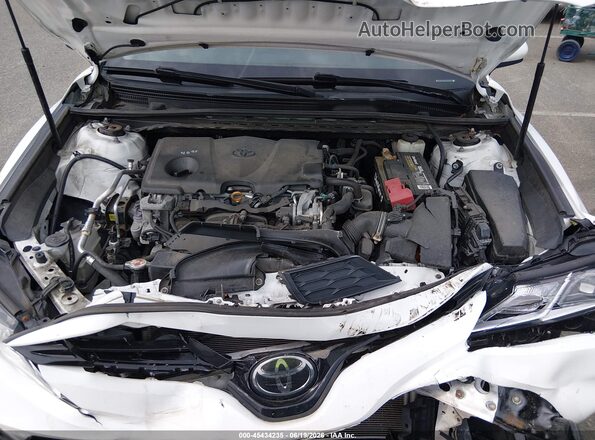 4T1B11HK5JU654077 2018 TOYOTA CAMRY Белый Вид сзади