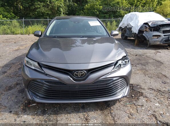 4T1B11HK5KU267997 2019 TOYOTA CAMRY Gray Սարքավորումների վահանակի տեսք
