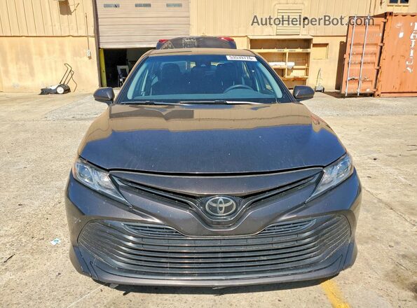 4T1B11HK5KU732357 2019 TOYOTA CAMRY Charcoal Front view