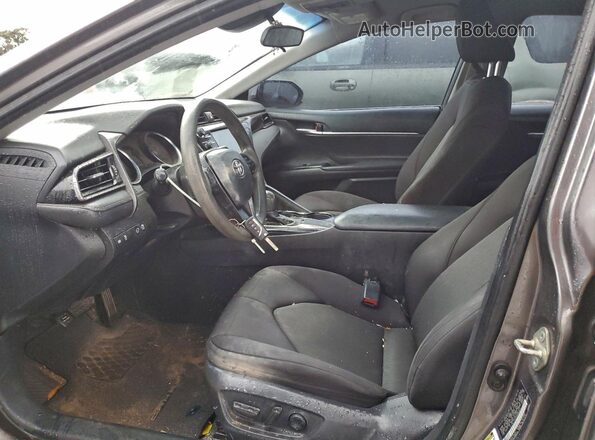 4T1B11HK5KU856824 2019 TOYOTA CAMRY Gray წინა სალონის ხედი