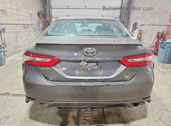 4T1B11HK6JU557289 2018 TOYOTA CAMRY Silver Vista trasera