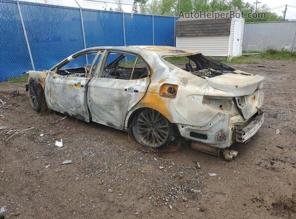4T1B21HK7LU522647 2020 TOYOTA CAMRY Пожар 