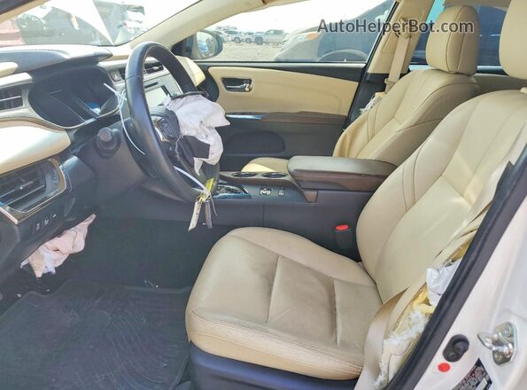 4T1BD1EB1GU049655 2016 TOYOTA AVALON White Widok wnętrza z przodu