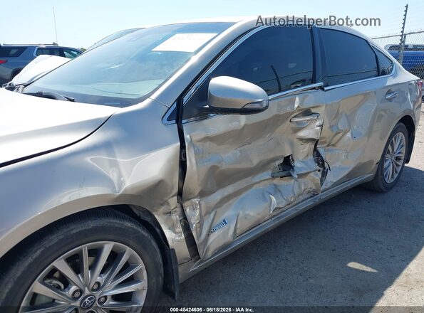 4T1BD1EB3JU063466 2018 TOYOTA AVALON HYBRID Gray Widok z przodu