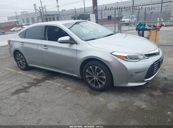 4T1BD1EB6GU055581 2016 TOYOTA AVALON HYBRID Silver უკანა სალონის ხედი
