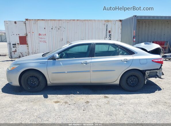 4T1BD1FK1GU199196 2016 TOYOTA CAMRY HYBRID Silver 