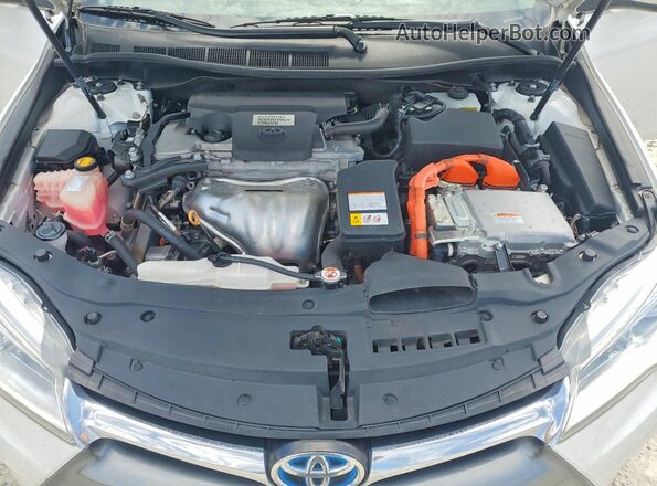 4T1BD1FK2HU214645 2017 TOYOTA CAMRY White Вид задньої частини салону