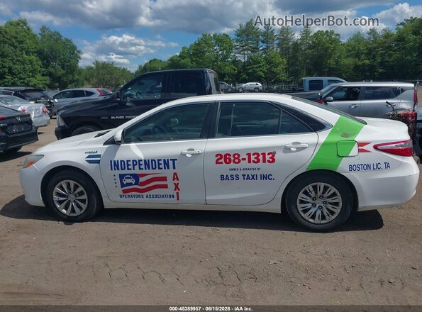 4T1BD1FK7GU177526 2016 TOYOTA CAMRY HYBRID White Панорамний вид салону 360°