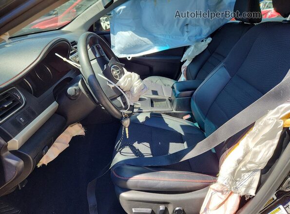4T1BF1FK0GU136844 2016 TOYOTA CAMRY Black Вид салону спереду