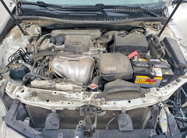 4T1BF1FK0GU511180 2016 TOYOTA CAMRY White 