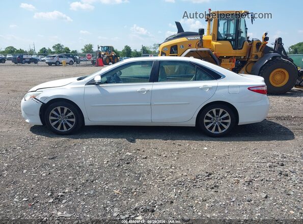 4T1BF1FK0GU522597 2016 TOYOTA CAMRY Белый Панорамный вид салона 360°